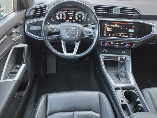 Used 2024 Audi Q3 2.0T Premium image 11