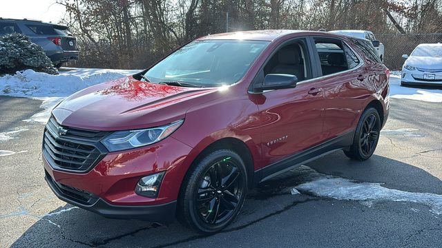 Used 2021 Chevrolet Equinox LT image 2