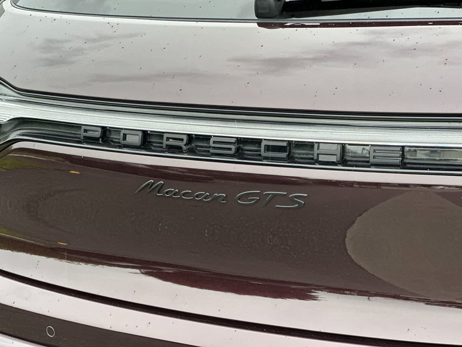 Certified 2025 Porsche Macan GTS AWD/4WD image 30