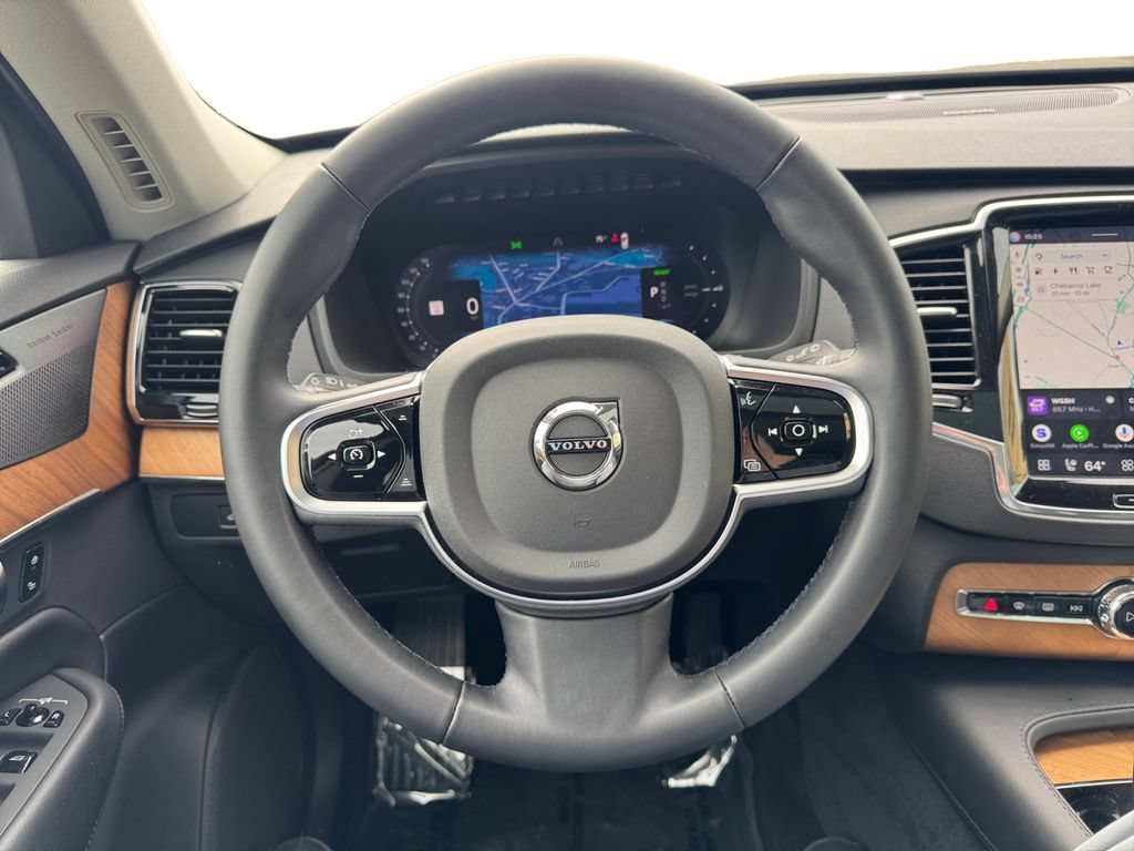 Certified 2025 Volvo XC90 T8 Plus w/ Protection Package Premier AWD/4WD image 15