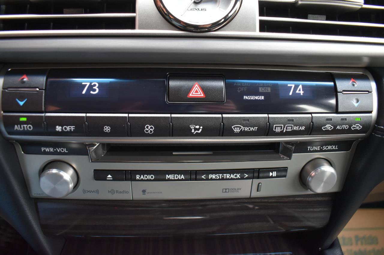 Used 2015 Lexus LS 460 AWD w/ Comfort Package image 31