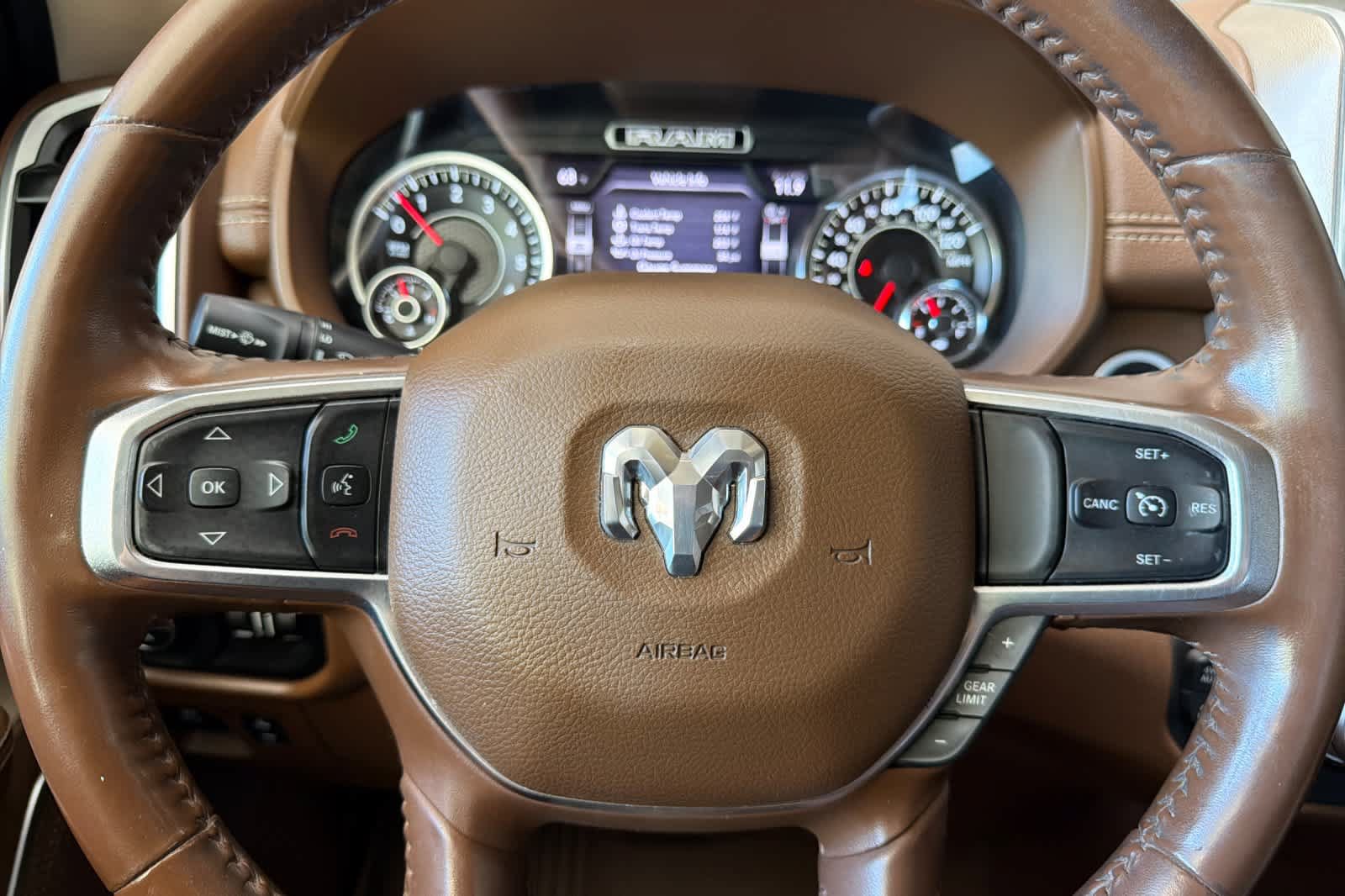 Used 2021 RAM 1500 Laramie AWD/4WD image 24
