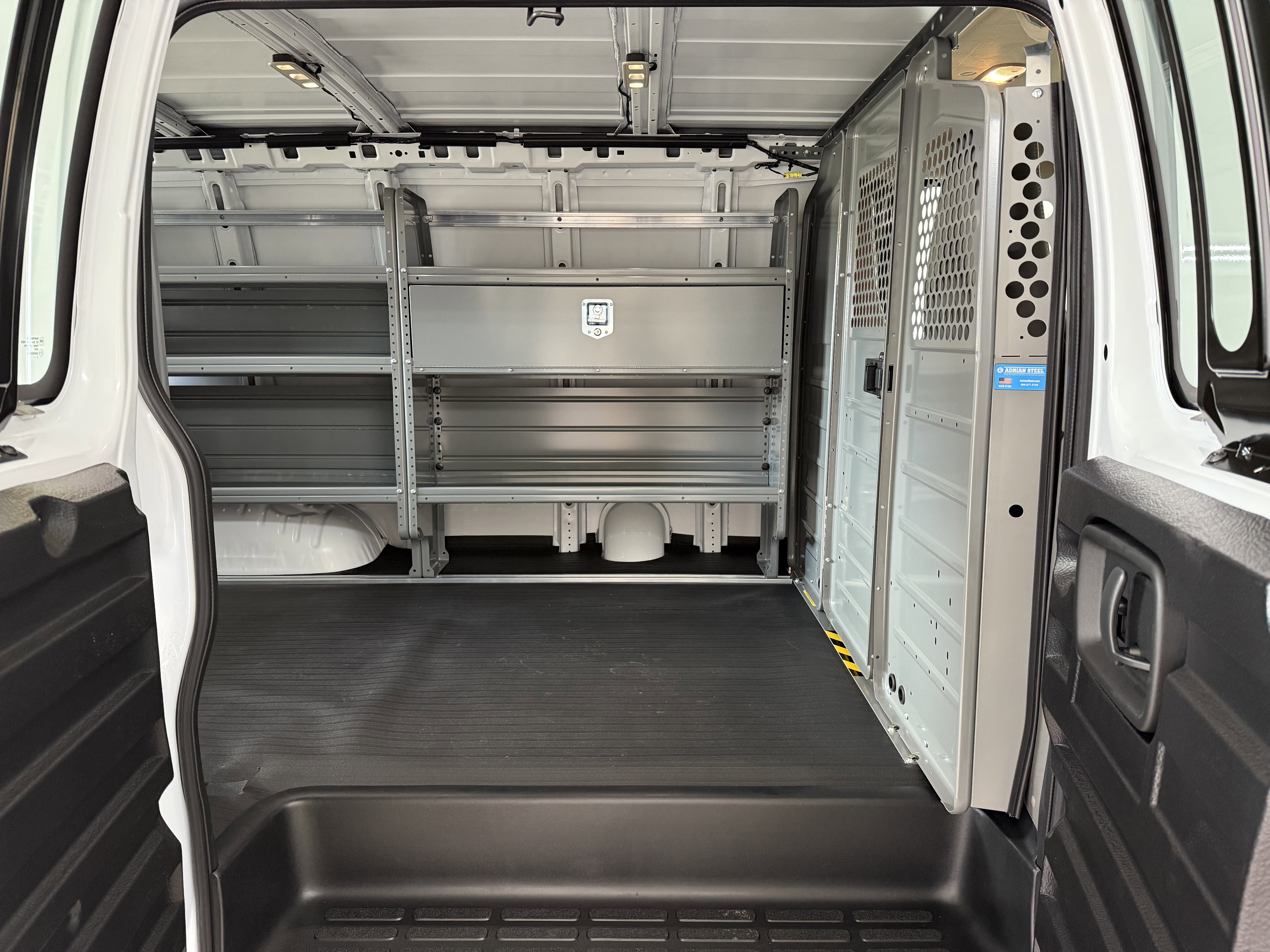 New 2025 Chevrolet Express 3500 w/ Driver Convenience Package image 30