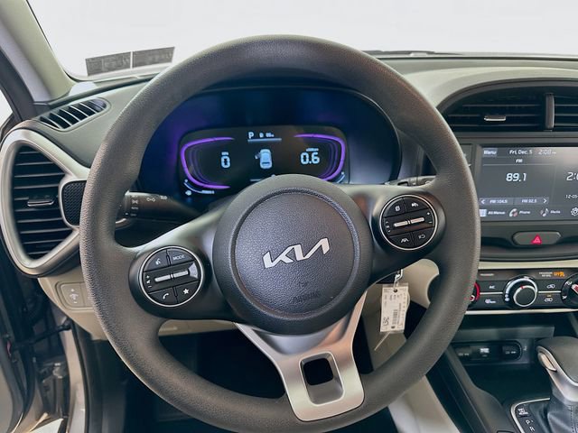 Used 2025 Kia Soul LX w/ LX Technology Package image 14