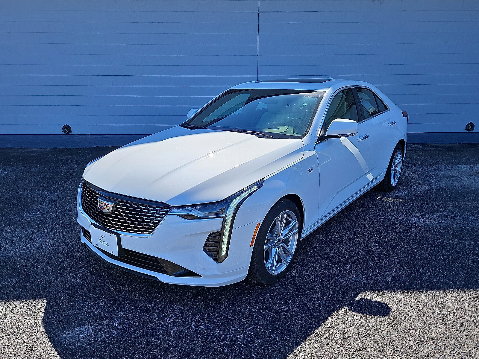 New 2026 Cadillac CT4 Luxury image 1