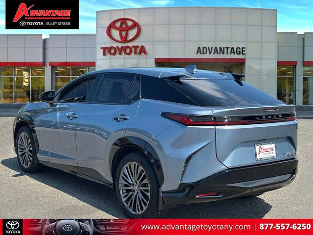 Used 2023 Lexus RZ 450e Premium w/ Accessory Package (2T) AWD/4WD image 10