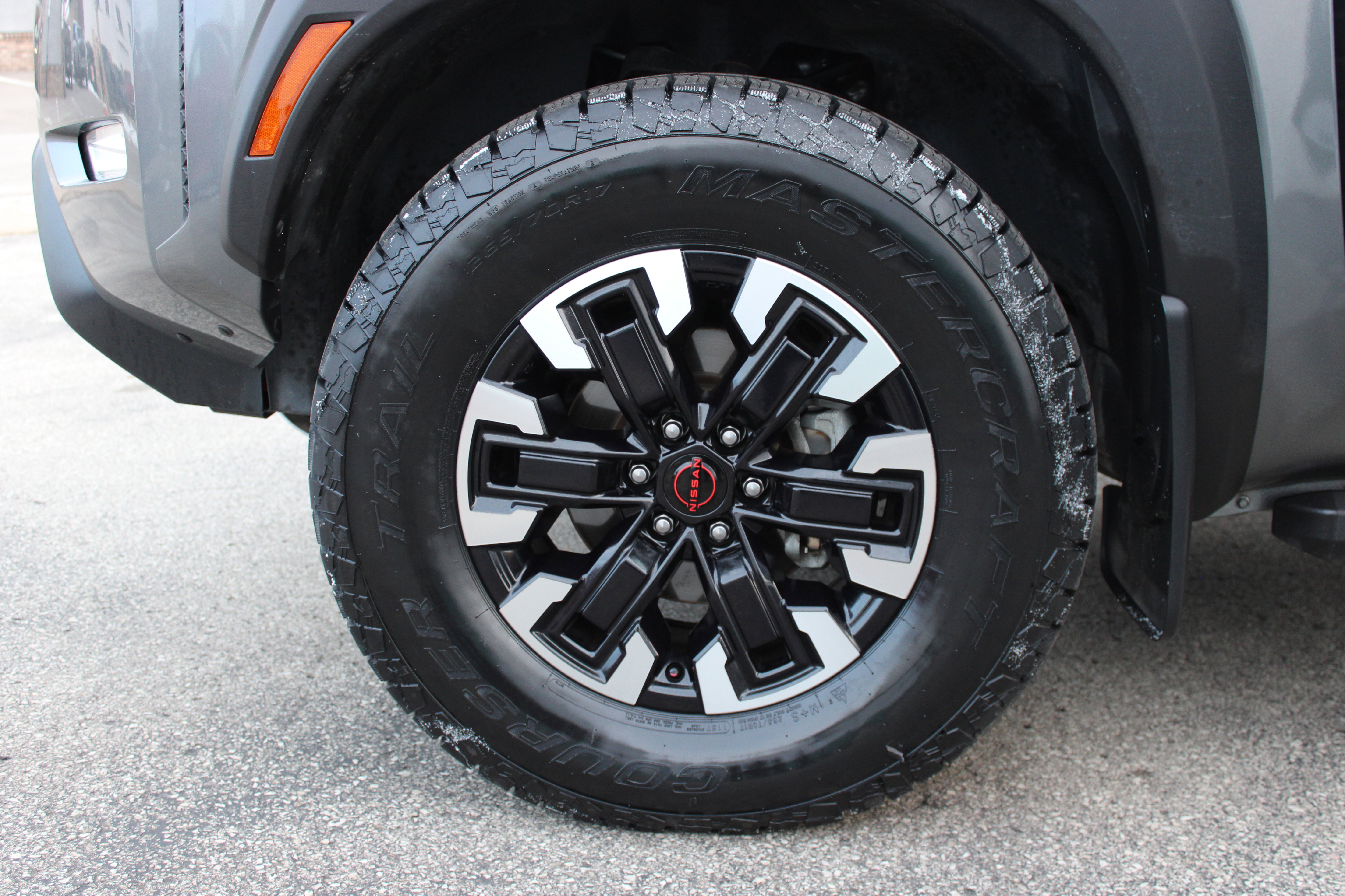 Certified 2024 Nissan Frontier PRO-4X w/ Technology Package image 34