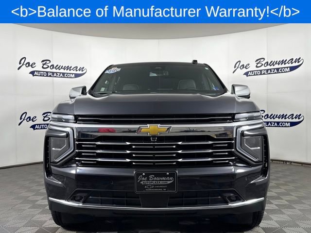 Used 2025 Chevrolet Suburban Premier image 3