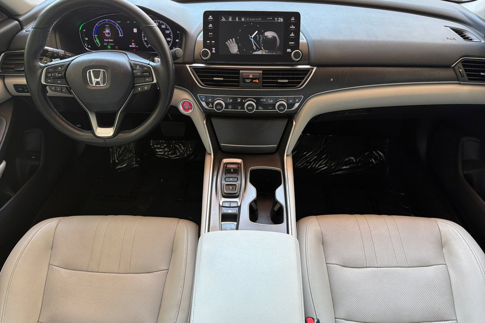 Used 2019 Honda Accord Touring image 13
