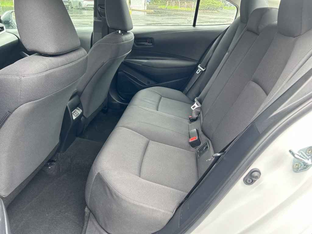 Certified 2025 Toyota Corolla LE FWD image 27