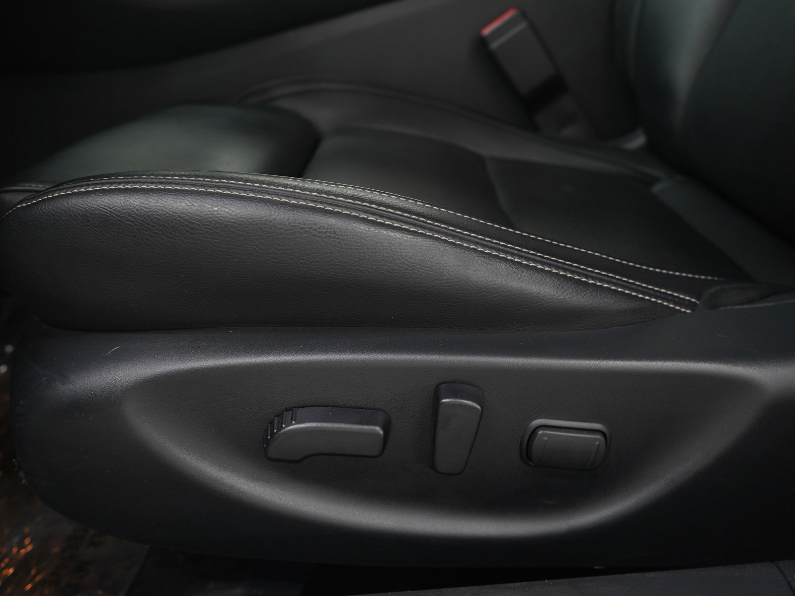 Used 2018 Nissan Maxima 3.5 SL image 22