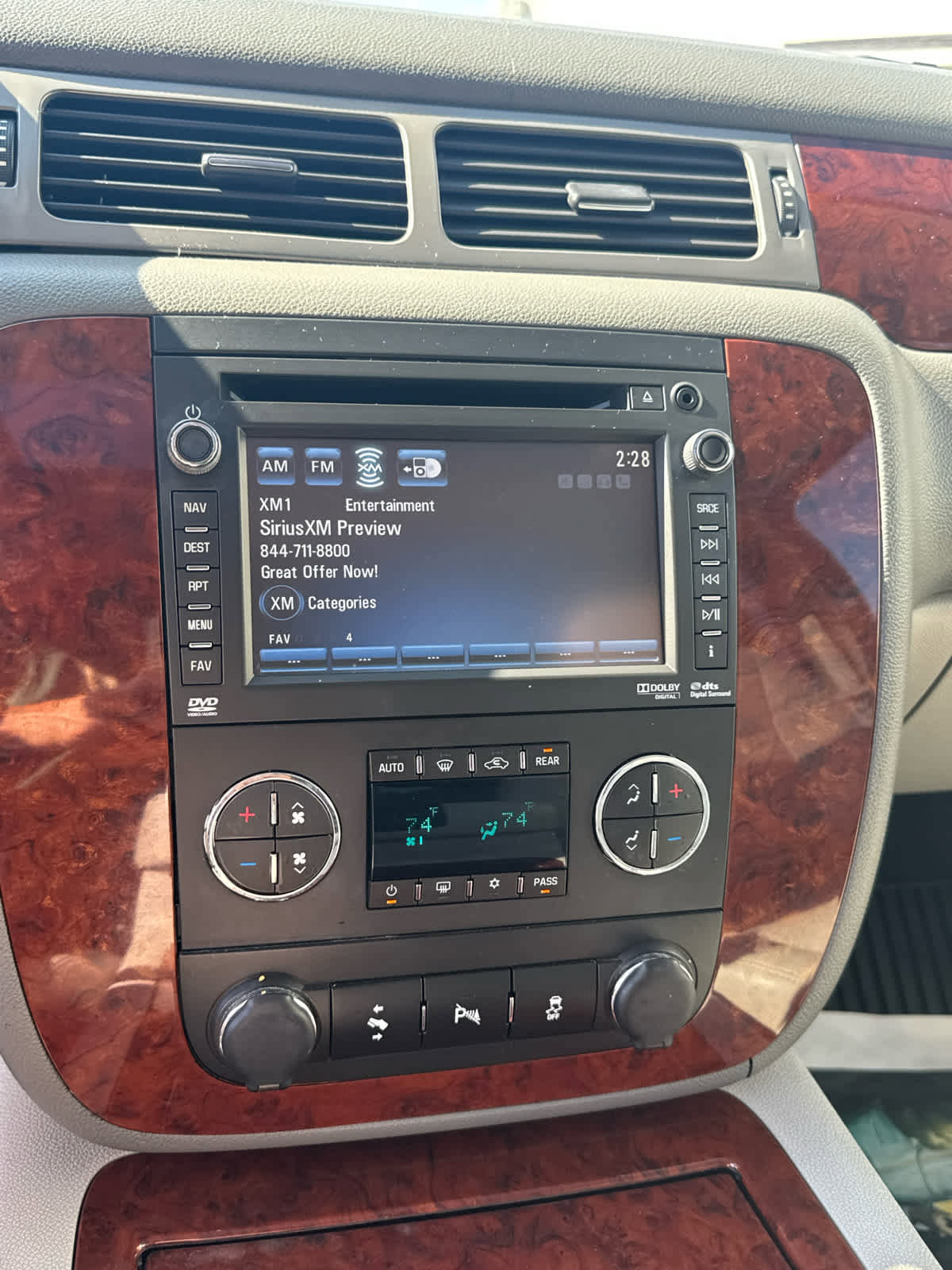 Used 2013 Chevrolet Tahoe LTZ image 29