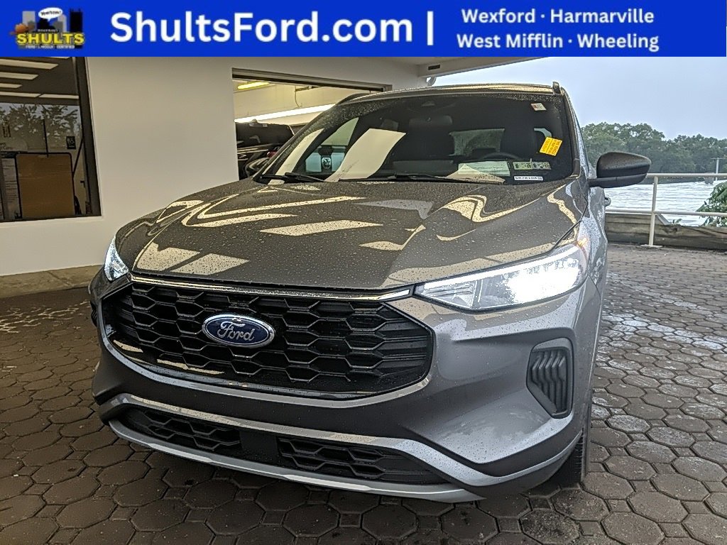 Certified 2023 Ford Escape ST-Line w/ Tech Pack #1 image 1