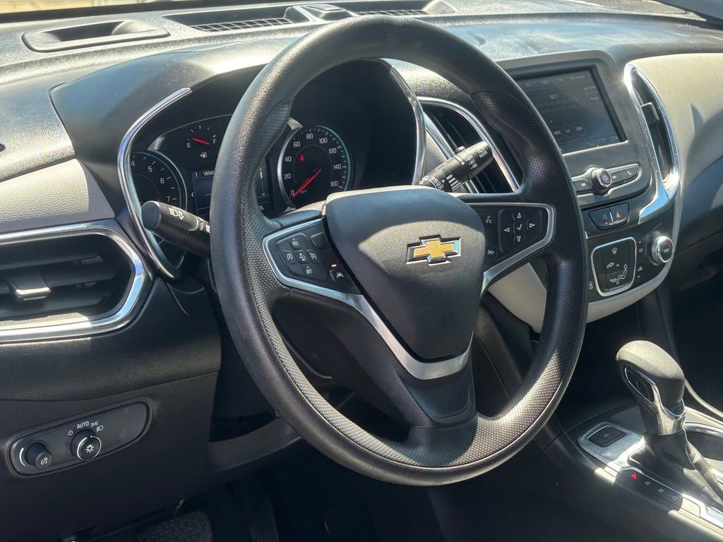 Used 2023 Chevrolet Equinox LT AWD/4WD image 8