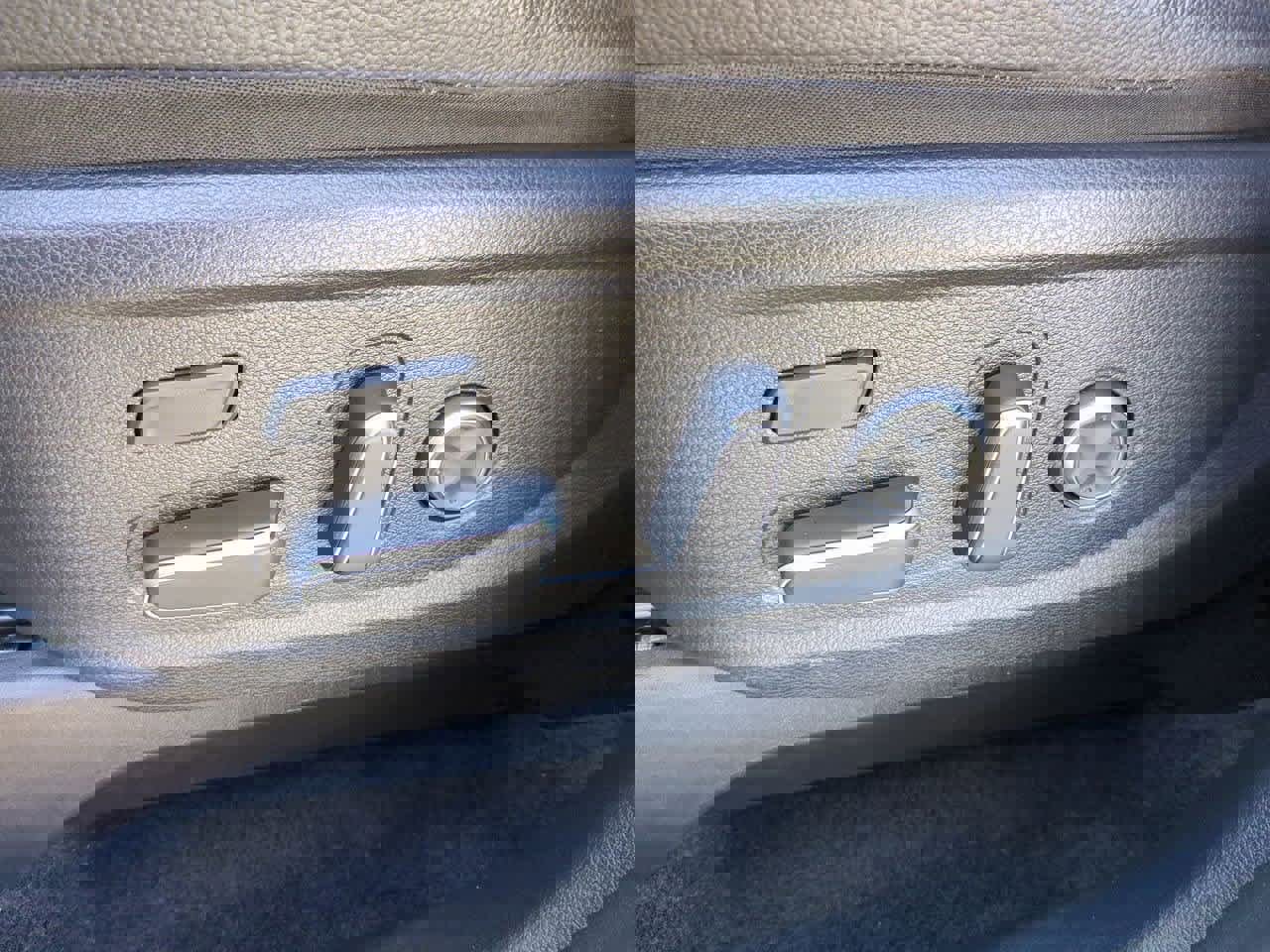 Used 2023 Hyundai Palisade Limited image 15