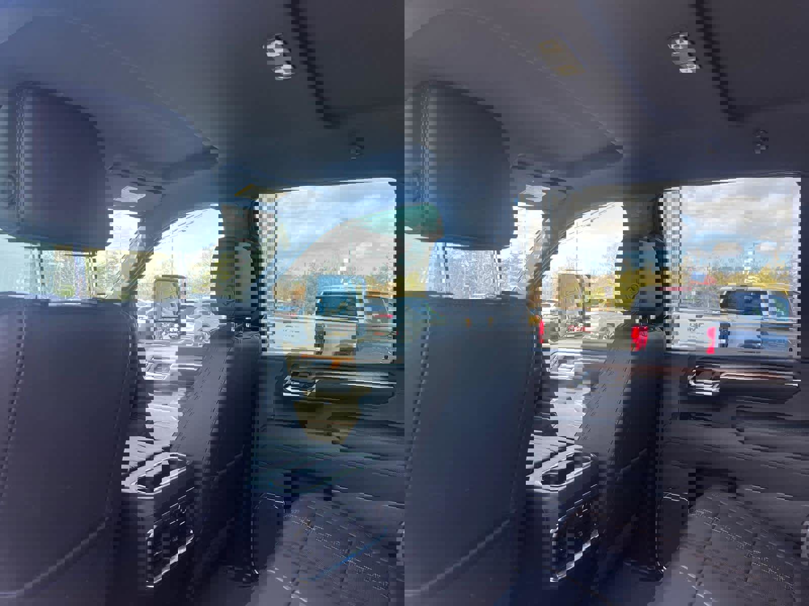 Certified 2025 Chevrolet Silverado 2500 High Country image 31