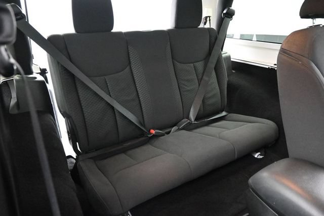 Used 2013 Jeep Wrangler Sport AWD/4WD image 18