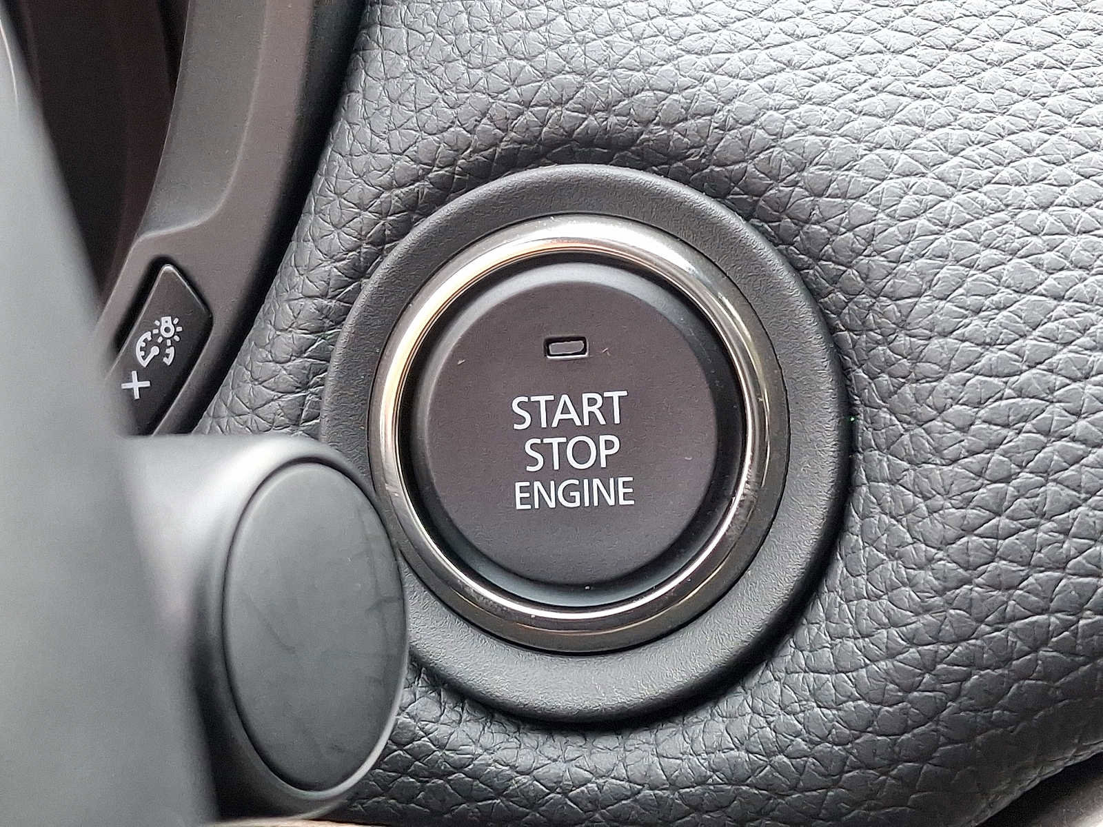 Certified 2025 MAZDA CX-90 3.3 Turbo w/ Premium Sport Pkg image 24