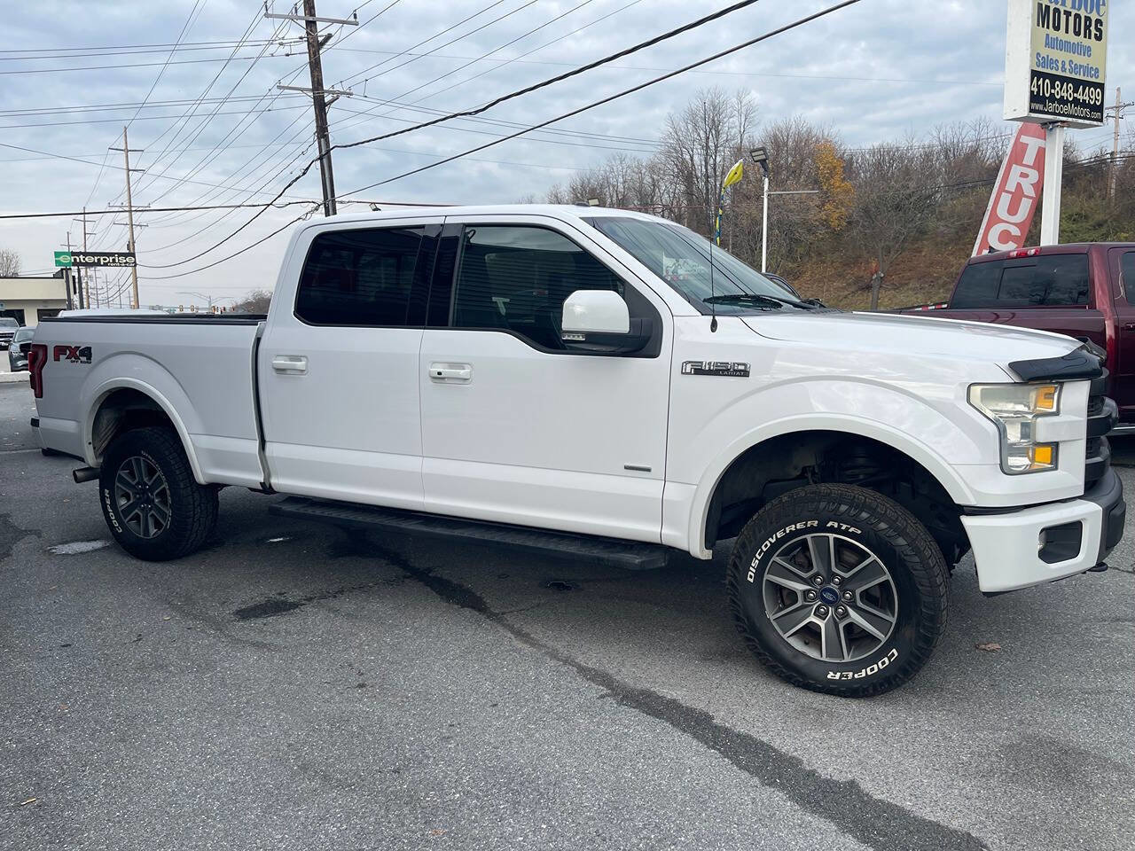 Used 2015 Ford F150 Lariat w/ Equipment Group 501A Mid AWD/4WD image 8