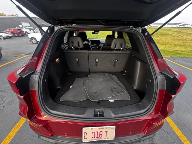 Used 2024 Chevrolet TrailBlazer RS w/ Driver Confidence Package image 8