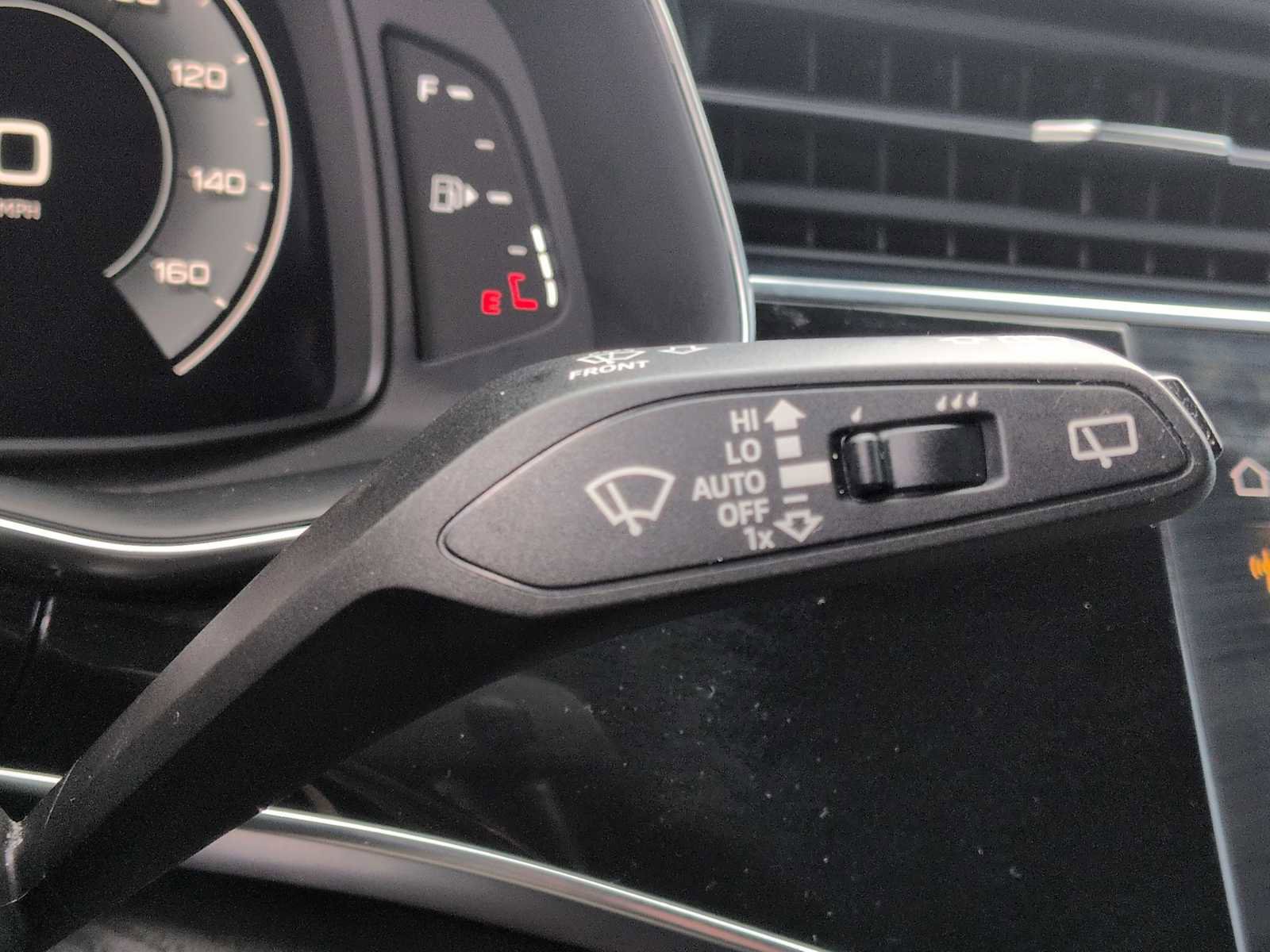 Used 2020 Audi Q7 3.0T Prestige w/ Prestige Package image 27