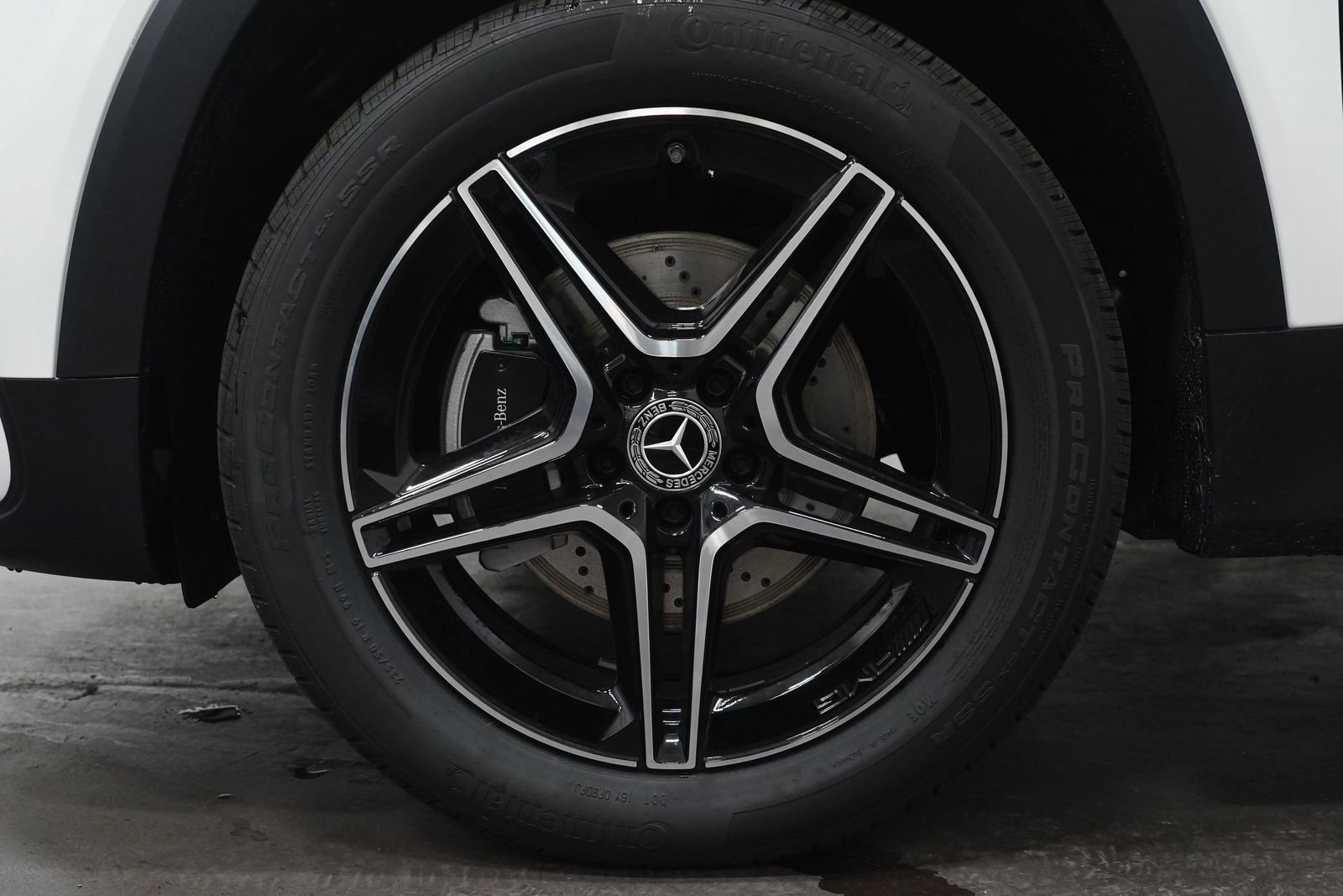 New 2026 Mercedes-Benz GLB 250 4MATIC image 13