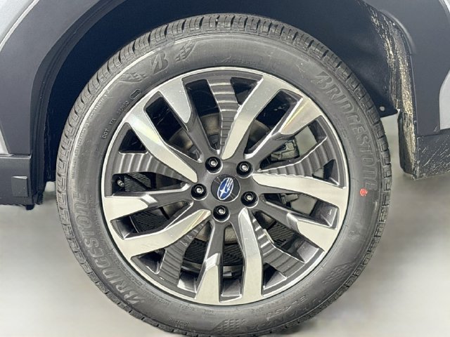 New 2026 Subaru Forester Touring AWD/4WD image 32