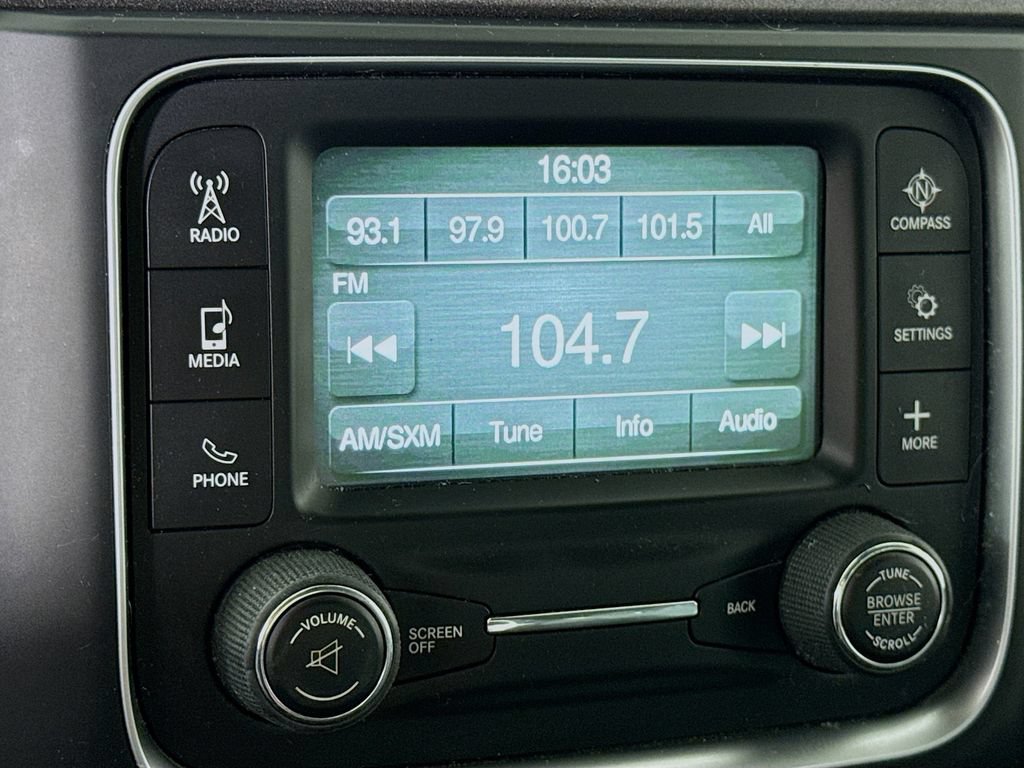 Used 2017 RAM 1500 Express AWD/4WD image 6