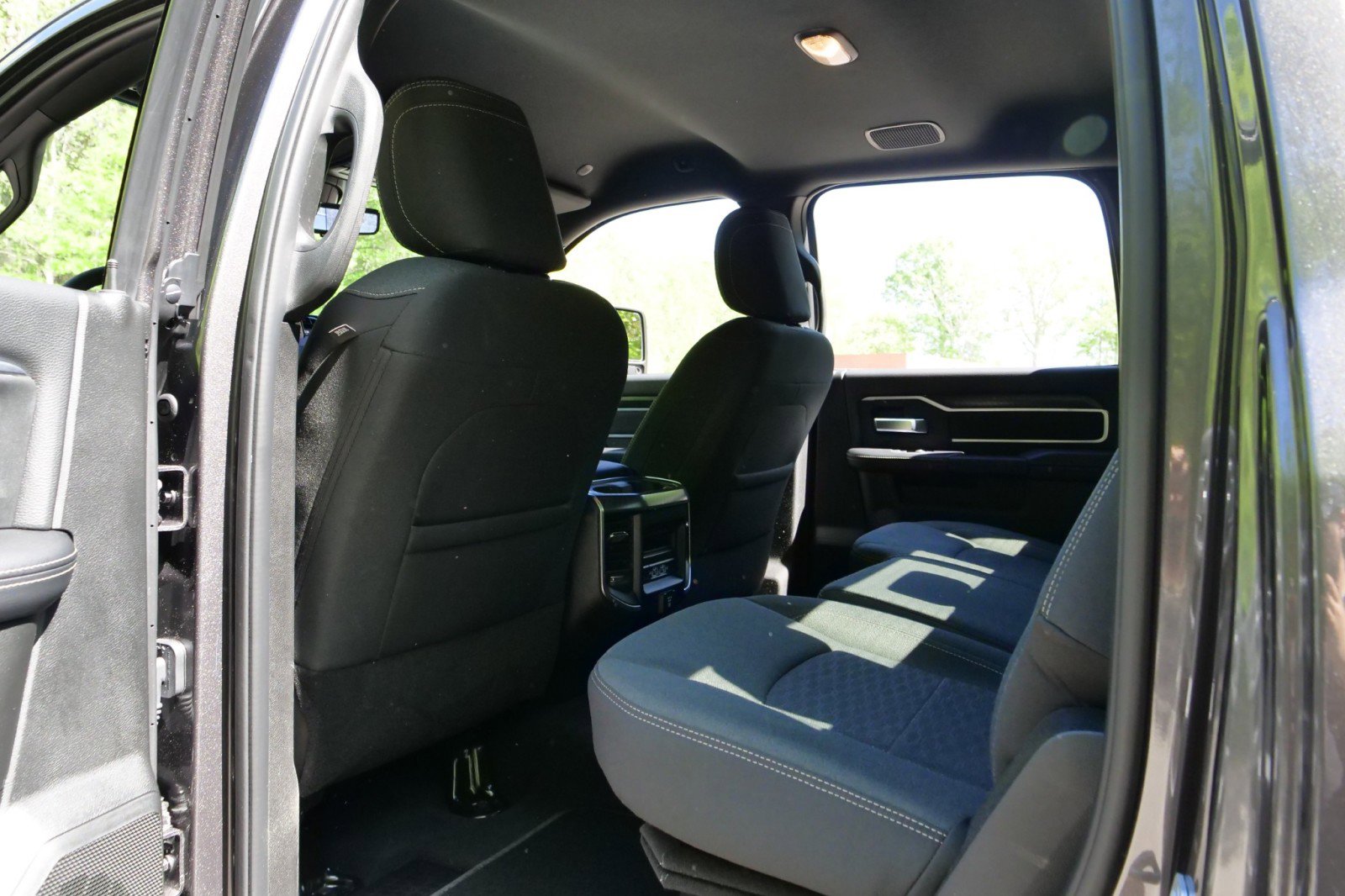 Used 2025 RAM 3500 Big Horn image 27