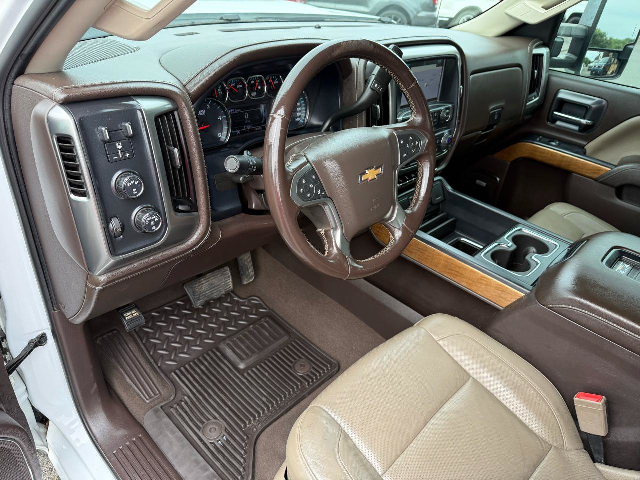 Used 2019 Chevrolet Silverado 3500 LTZ w/ Duramax Plus Package AWD/4WD image 14