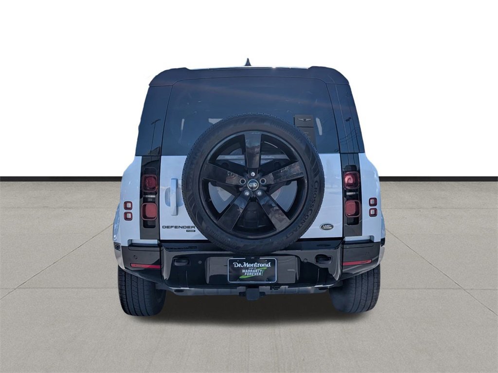 Used 2022 Land Rover Defender 110 X-Dynamic HSE image 6