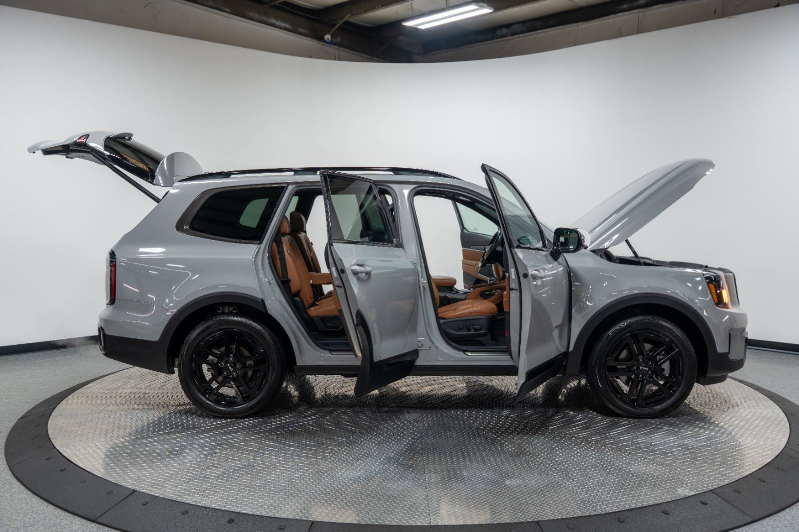 Used 2024 Kia Telluride SX X-Line image 10