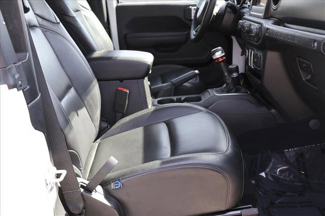 Used 2023 Jeep Wrangler Sport S image 26