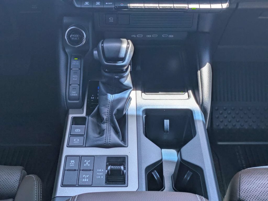 Used 2025 Toyota Land Cruiser w/ Premium Package AWD/4WD image 21