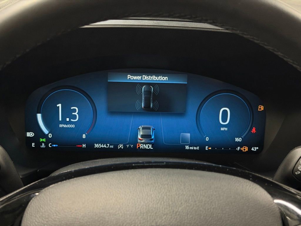 Used 2024 Ford Escape Platinum AWD/4WD image 40