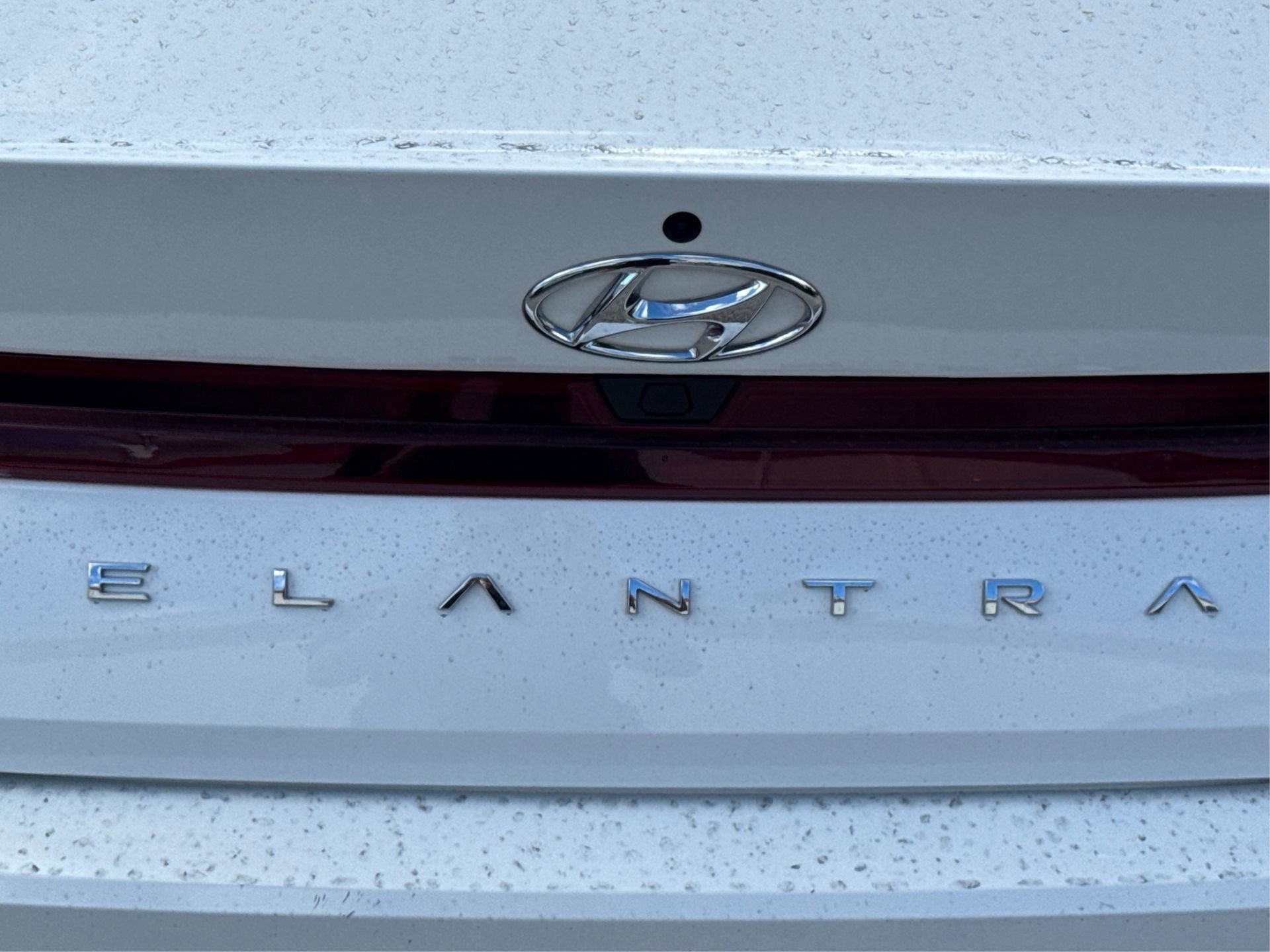 Used 2023 Hyundai Elantra SEL w/ Cargo Package image 18