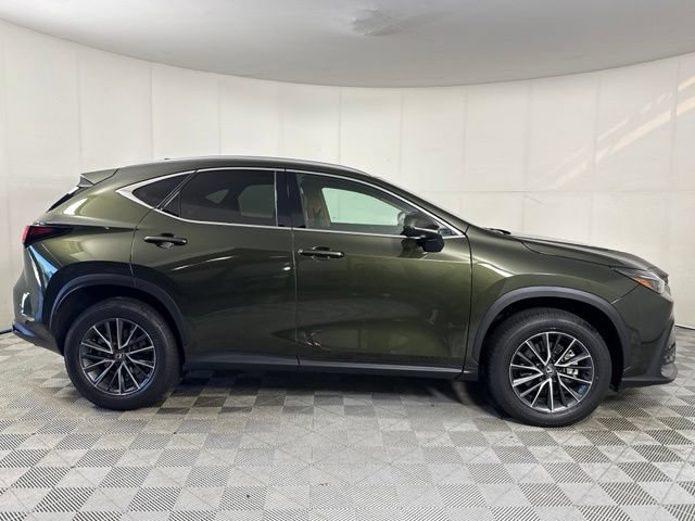 Used 2025 Lexus NX 250 FWD w/ Accessory Package (Z1) image 16