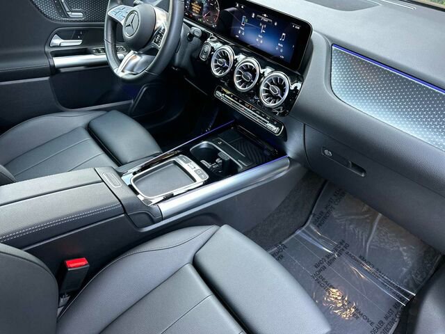 Used 2025 Mercedes-Benz GLA 250 image 20
