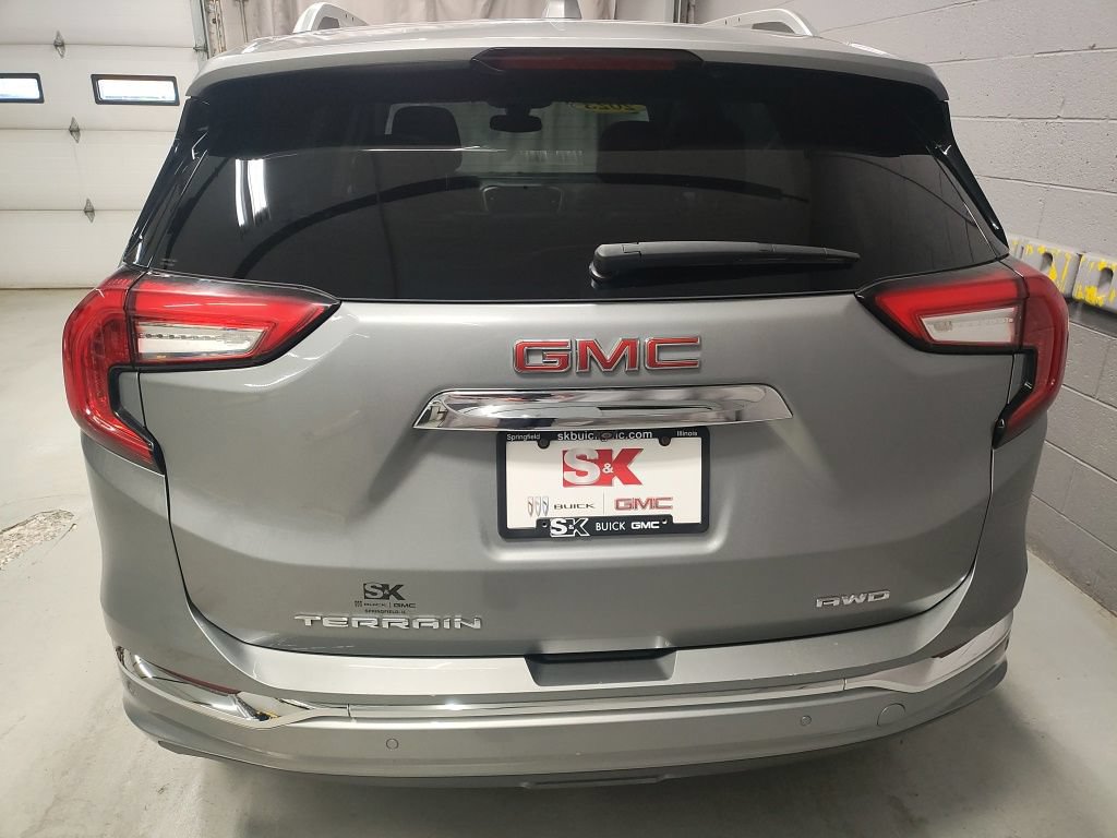 Used 2023 GMC Terrain Denali w/ Denali Premium Package AWD/4WD image 21