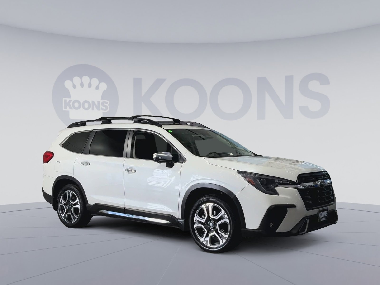 Used 2023 Subaru Ascent Touring image 2