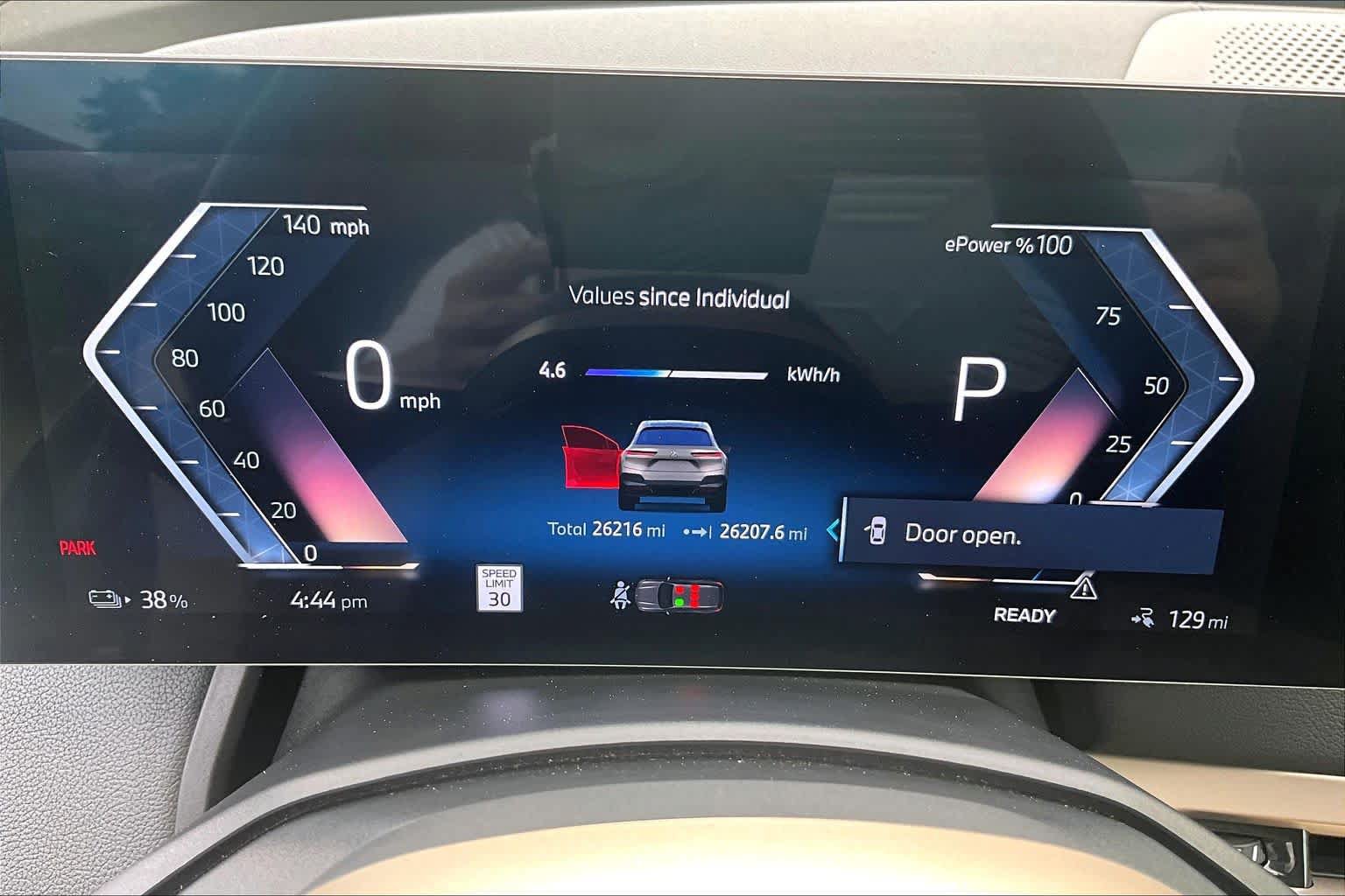 Used 2024 BMW iX xDrive50 w/ Convenience Package AWD/4WD image 23