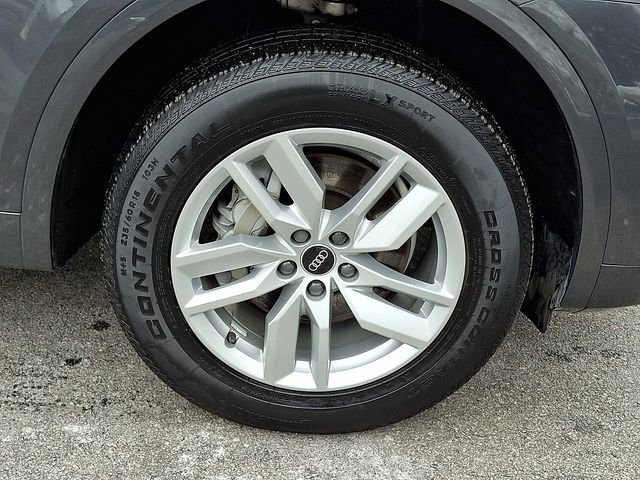 Used 2023 Audi Q5 2.0T Premium w/ Convenience Package image 8