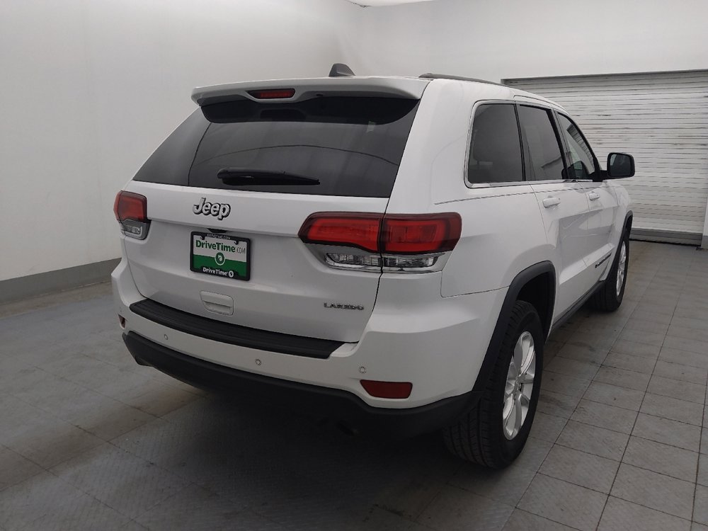 Used 2022 Jeep Grand Cherokee Laredo E RWD image 9