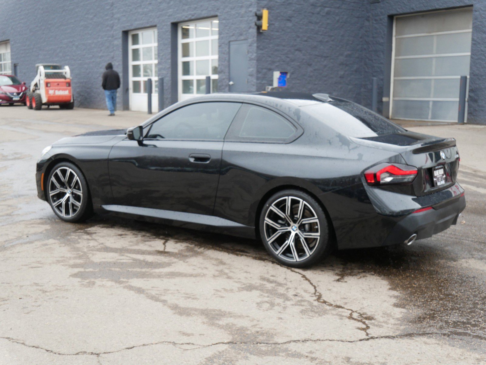 Used 2023 BMW 230i 230i w/ Premium Package image 5