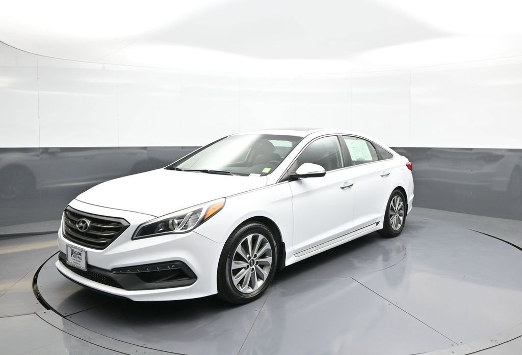 Used 2016 Hyundai Sonata Sport w/ Option Group 03 FWD image 1