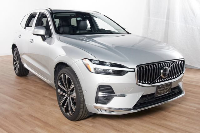 Certified 2023 Volvo XC60 B6 Ultimate w/ Climate Package AWD/4WD image 3