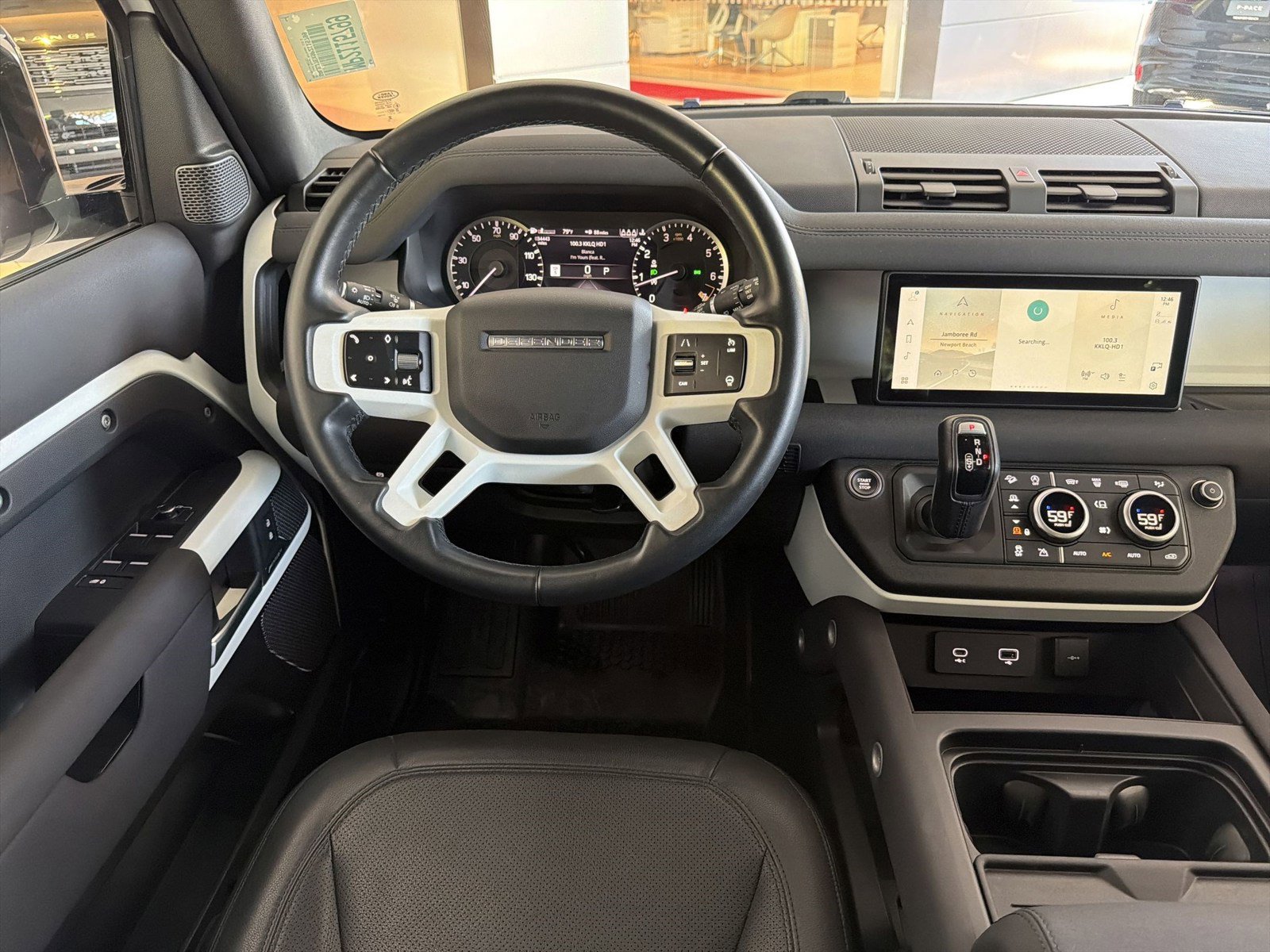 Used 2023 Land Rover Defender 110 S AWD/4WD image 28