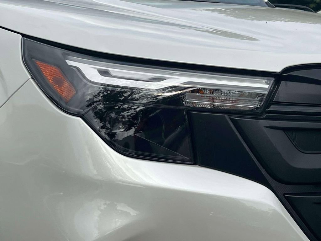 Certified 2025 Subaru Forester image 7