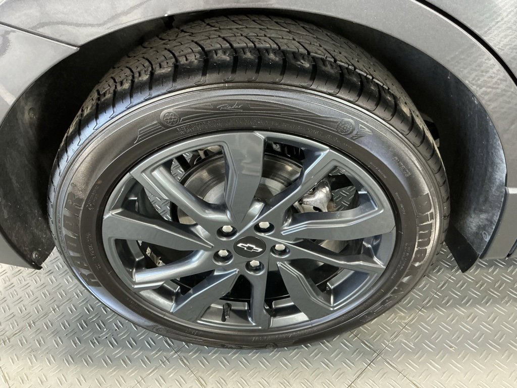 Used 2022 Chevrolet Equinox RS w/ RS Leather Package image 39