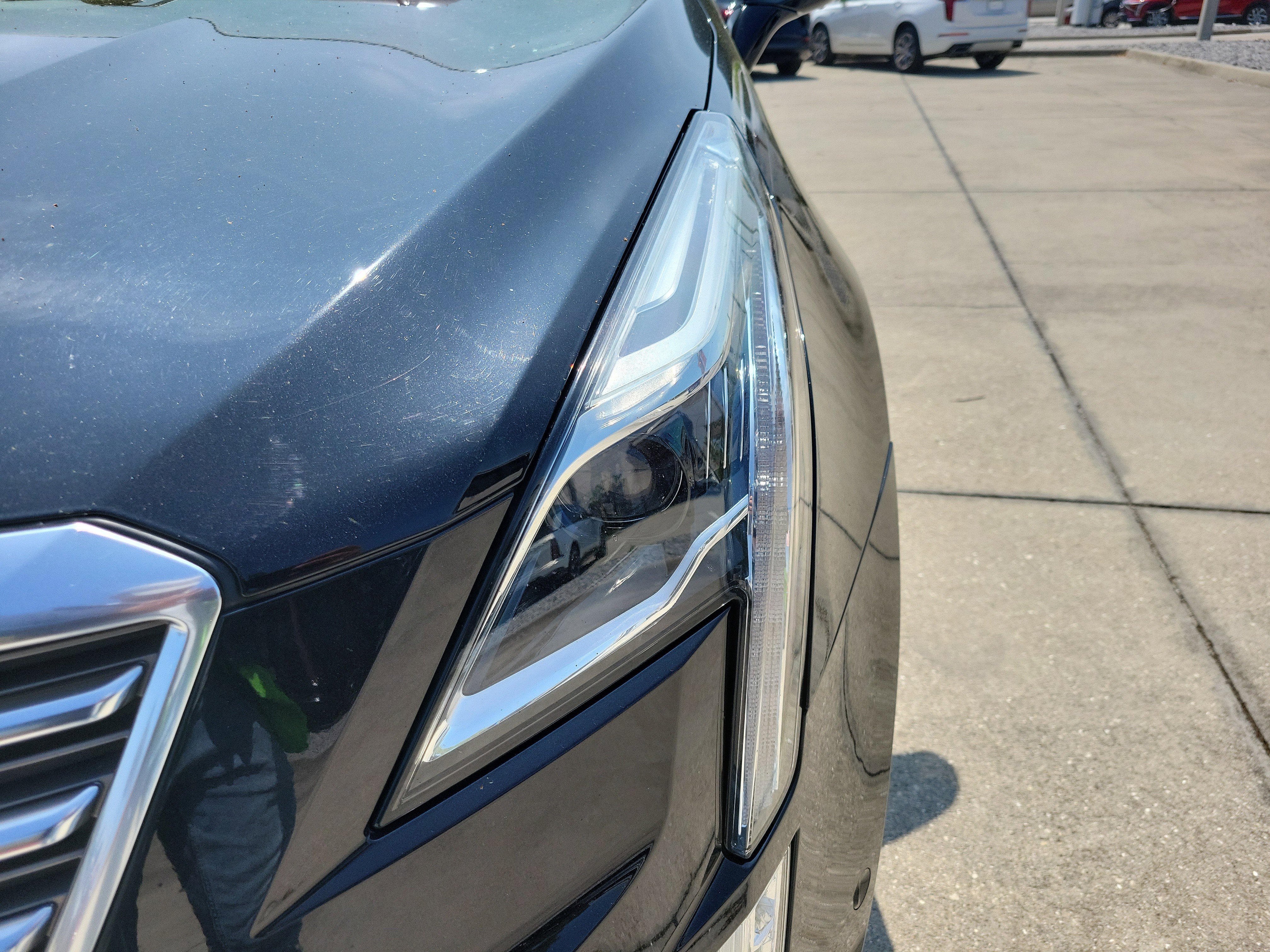 Used 2019 Cadillac XT5 Platinum image 9